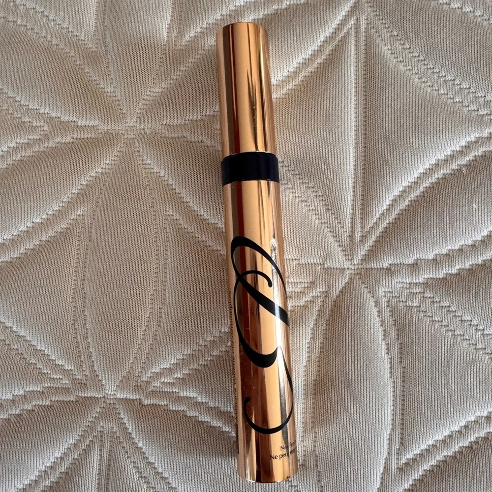 NWT Estée Lauder Sumptuous Extreme Lash Multiplying Volume Mascara Extreme Black
